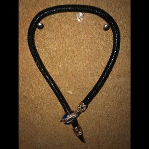 Not my style haven’t worn it in a year or so.